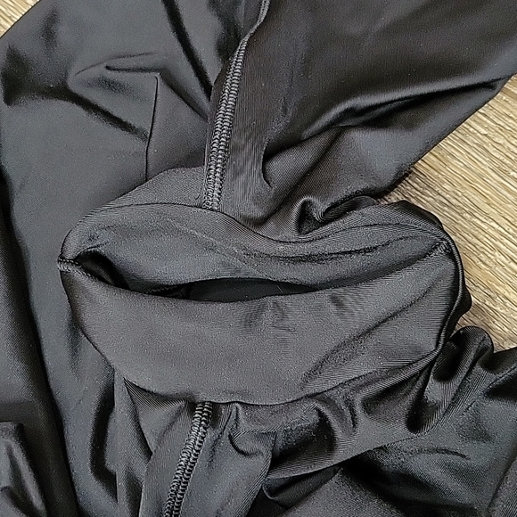 SPANX Bodysuit Shapewear Women's Large Black Straps Mid Thigh Tummy Control - Picture 7 of 10